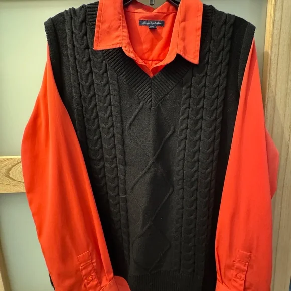 Black Sweater Vest - Picture 4 of 4